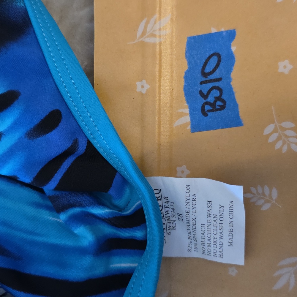 Waterpro Supersonic One Piece Swimsuit Size 28 BS10 - Picture 6 of 6